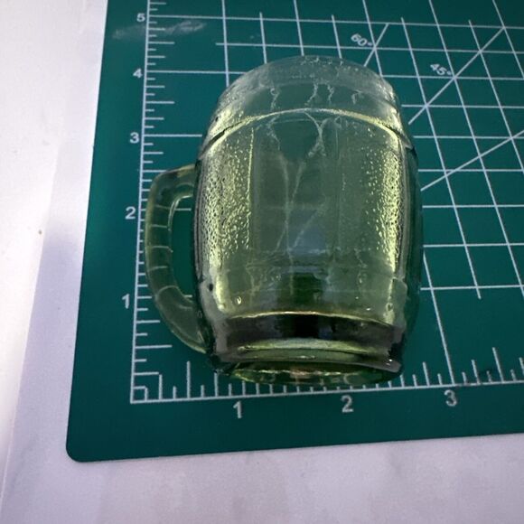 Green Glass Barrel‎ Mug Beer Stein Novelty Barware Drinking Glassware - Picture 6 of 7